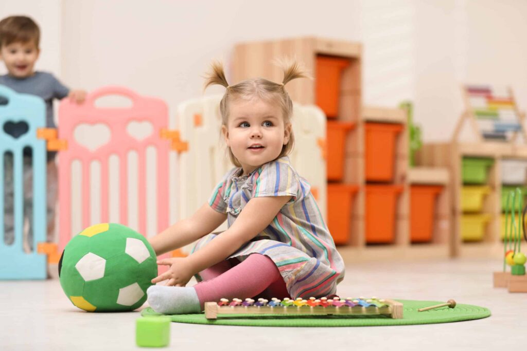 Indoor Juggling Game for Toddlers